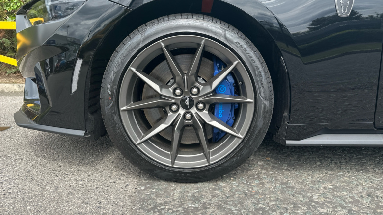 Ford Mustang 5.0 V8 Dark Horse 2dr Petrol Coupe